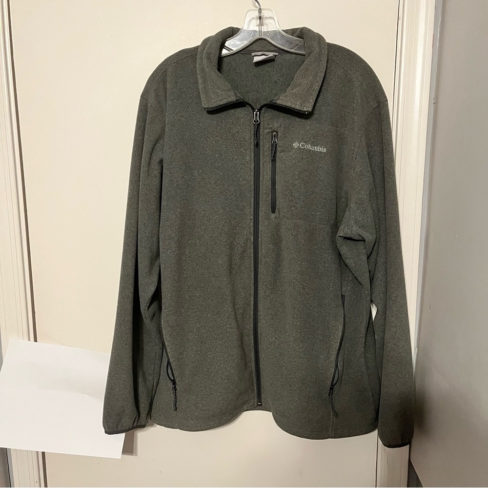 Columbia fleece zipper jacket size XLarge, gray color